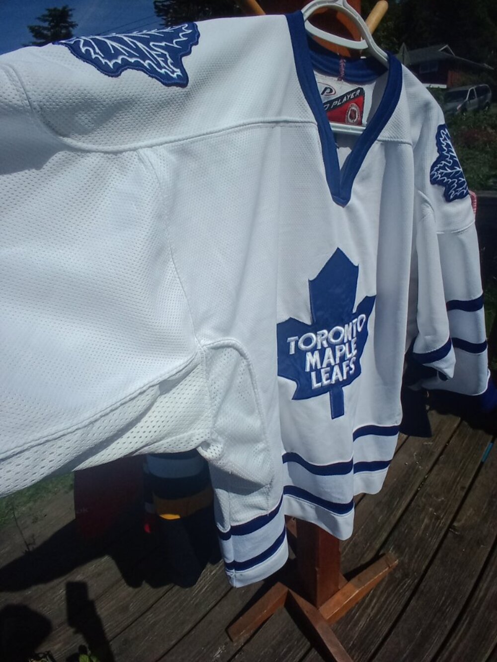Toronto Maple Leafs Pro Player NHL hockey jersey - Picture 5 of 12